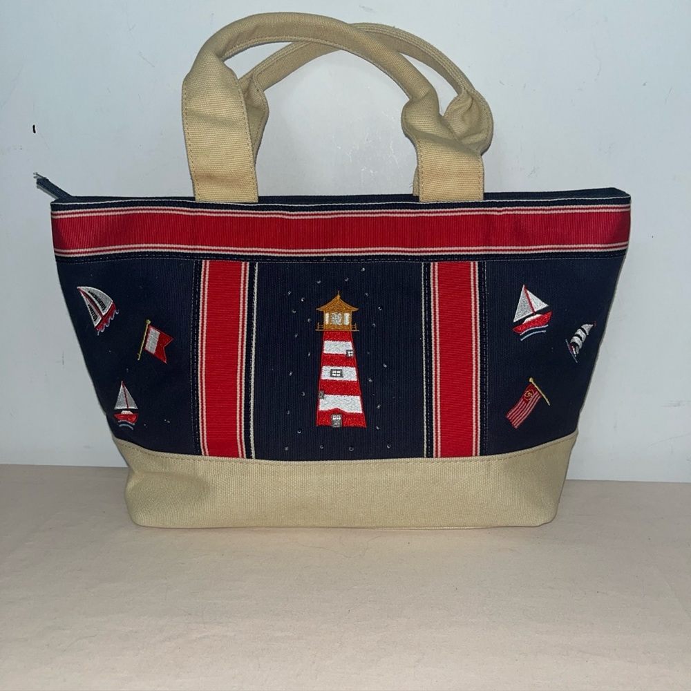 Tianni Lighthouse Purse